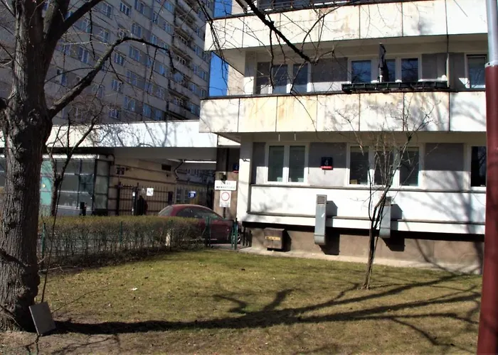 Ambassador Apartament Warszawa, Polska