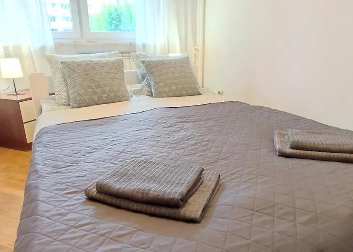 Top Apartamenty Centrum - Metro Rondo Onz Varsavia, Polonia