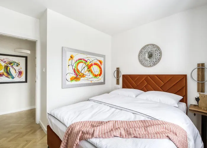 Piękny Apartament Fredola Warszawa, Polska