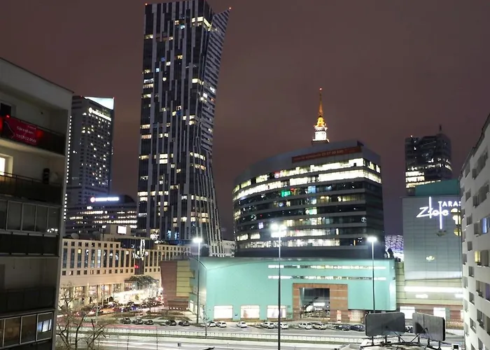 Falcon Apartment Center 1 Warszawa Centralna, Polska