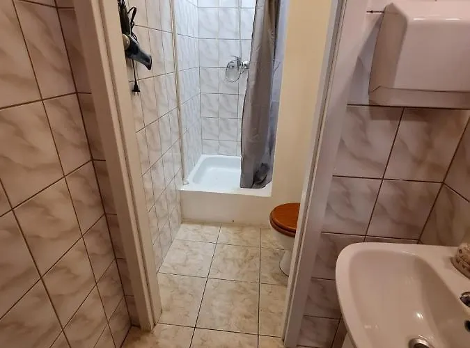 Fantastic Waw - J7 Room C Warszawa, Polska