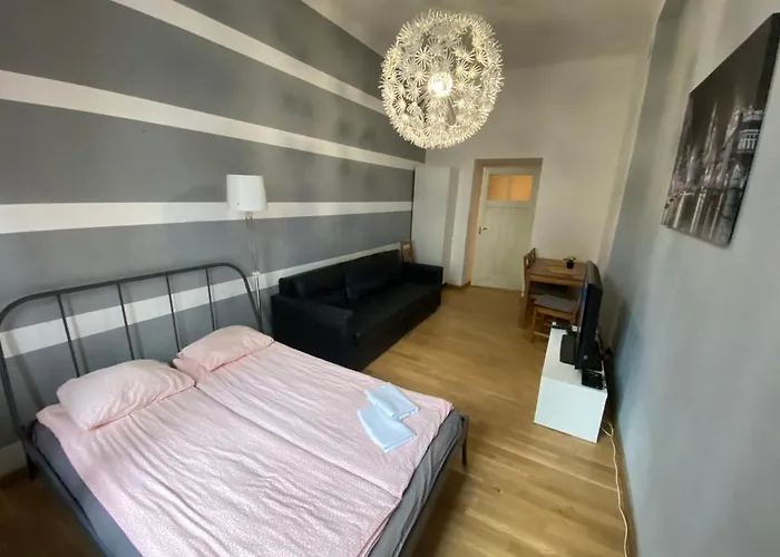 Radna Stay Varsovia, Polonia