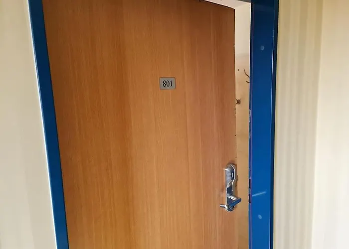 10Q - Z6 Apartament 801 Варшава, Польща