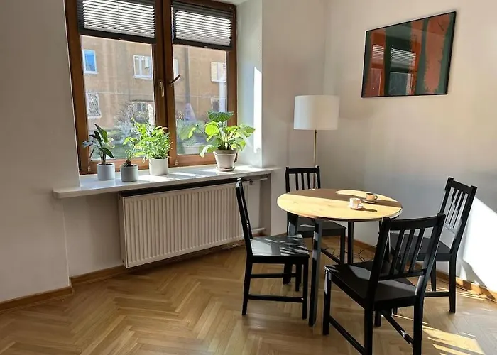 Apartament Stary Mokotów, z ogródkiem Warszawa, Polska