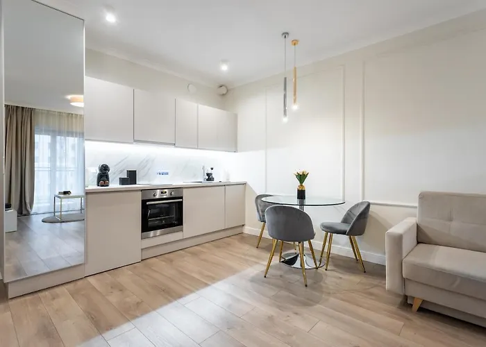 Urban Chic - Luxury Stay At Mennica Residence Warschau, Polen