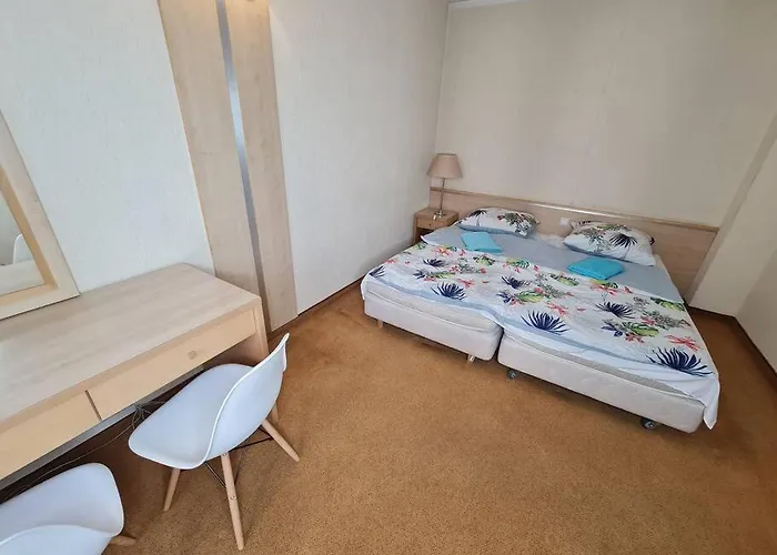 10Q - Z6 Apartment 206 Варшава, Польща