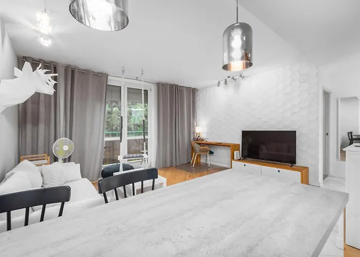 Przanowskiego 32 by Homeprime Warszawa, Polska