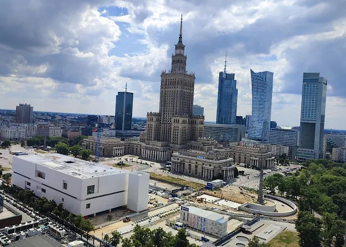 Świętokrzyska Warszawa, Polska