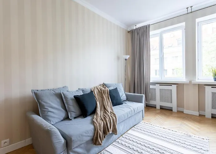 Golden Apartments Warsaw- 3 Separate Rooms - Best Location&Nowy Swiat, Polska