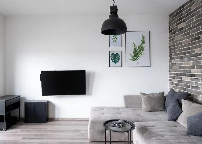 Wola Modern Apartment By Bookinghost Warszawa, Polska