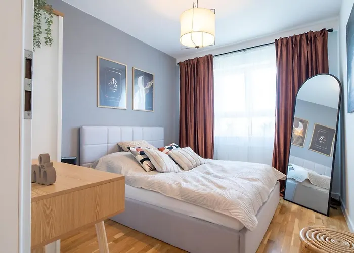 ApartamentySnu, Wola Komfort II z parkingiem Warszawa, Polska