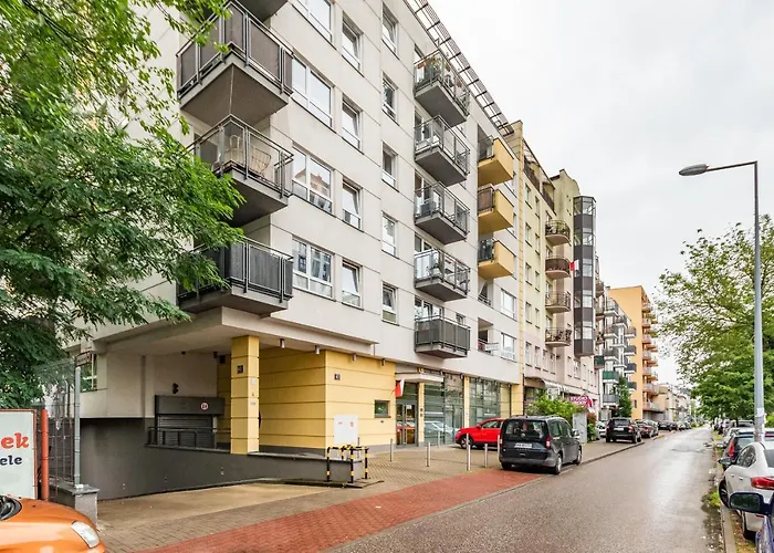 Czapelska 40 by Homeprime Warszawa, Polska