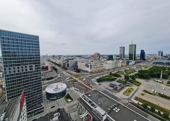 Fantastic Waw - Ch-V Pokoj 2 Warszawa, Polska