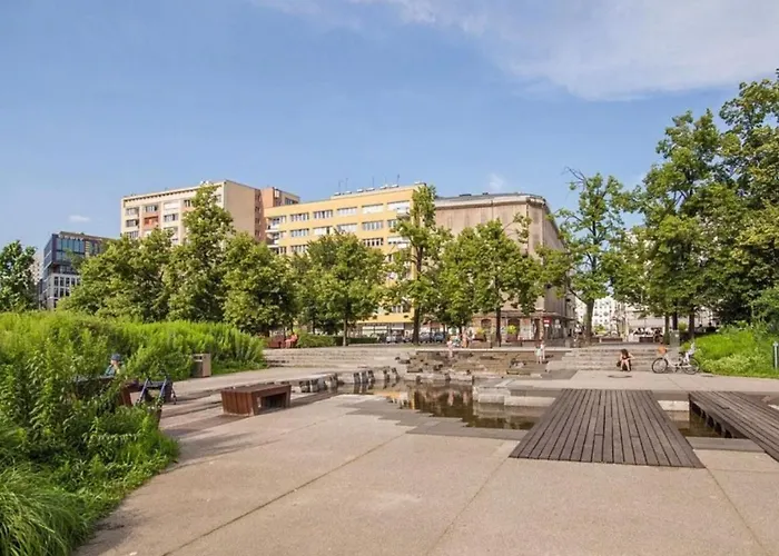 Apartament -- View City Center Pink -- Warszawa, Polska