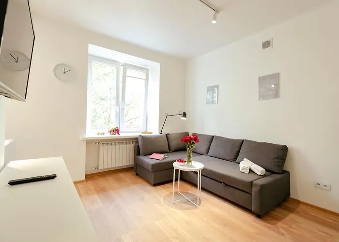 Jana Pawla II 36 - Bezplatny Podziemny Garaz - Free Parking - W Pelni Wyposazone Studio - Better Rental Warszawa, Polska