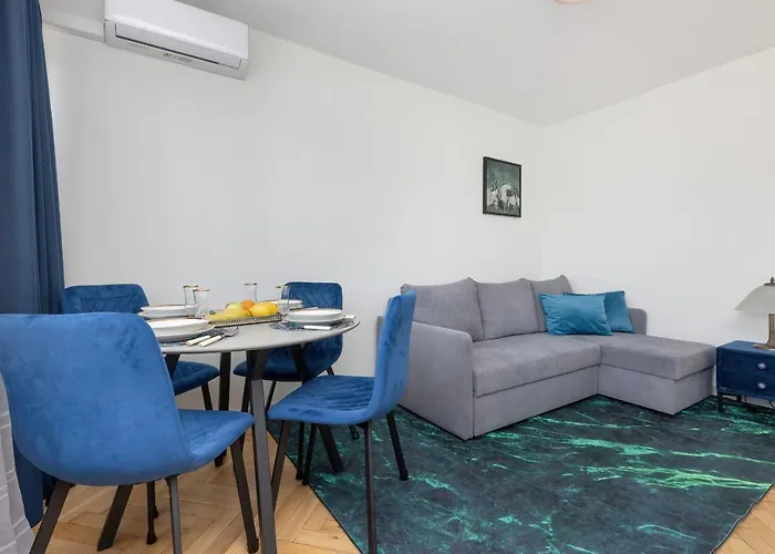 Cozy&Comfortable Wola Apartment by Noclegi Renters Warszawa, Polska