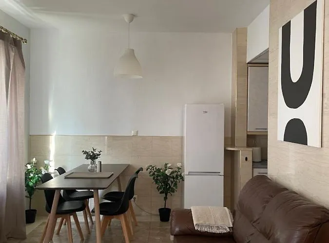 Apartment 11 Warszawa, Polska
