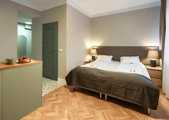New! Modern Studio in Mokotów - near City Centre SGH Metro Tram by APARTEL Warszawa, Polska