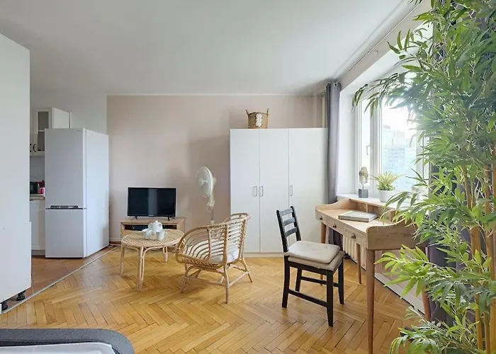 Apartment Your Home In Center Of Warszawa, Polska