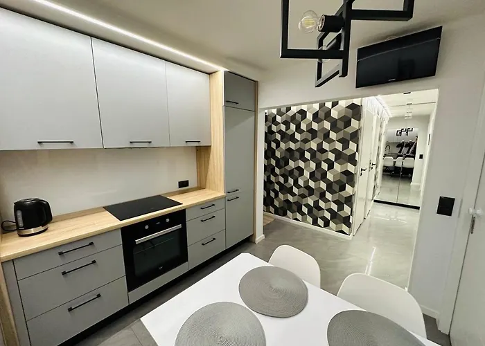 Warsaw City Center Rooms, Польща