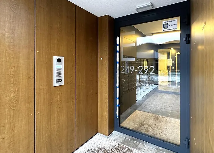Apartament Lotnisko Chopina Warsaw Airport, Польща