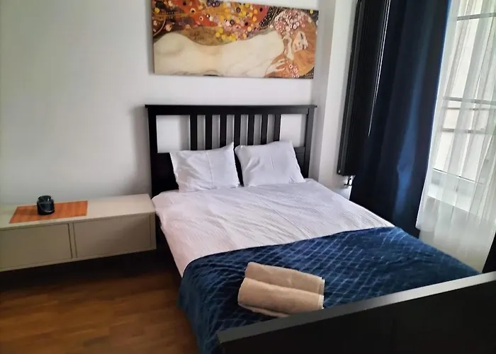 B10 Apartament Premium Wiejska2-Sejm Warszawa, Polska