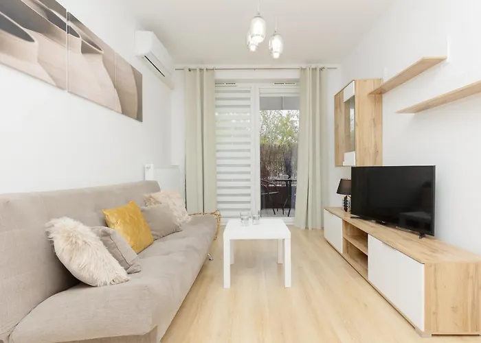 Apartment With Ac Warsaw Mokotow Business Centre By Noclegi Renters, Польща