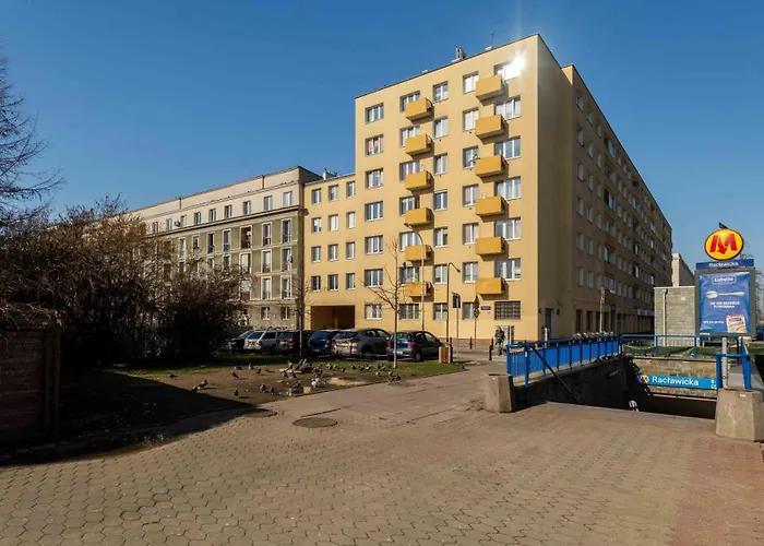 Jonagold Apartment Metro Raclawicka