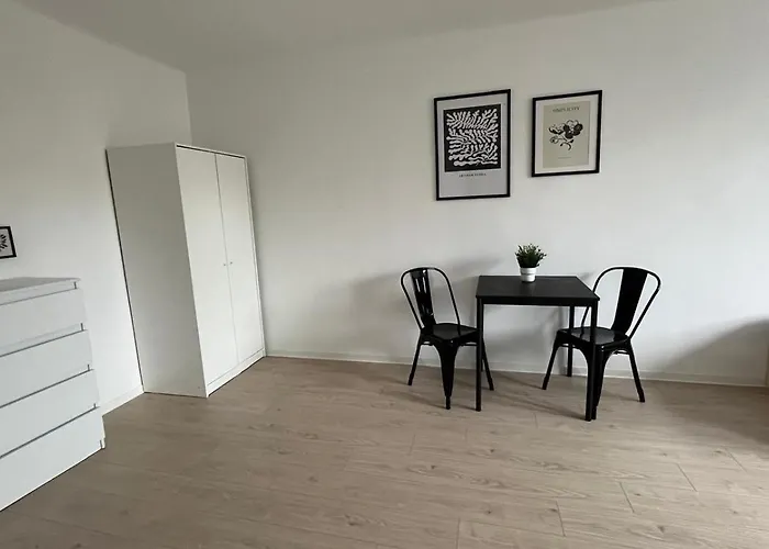 Rooms In Warsaw - G5, Польща