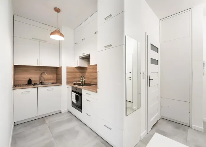 Business Mokotow Park 111 Apartment Варшава, Польща