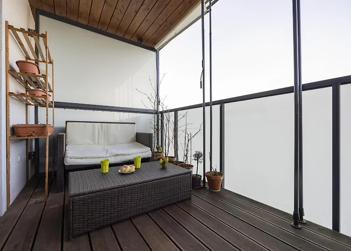 Business Studio Sikorskiego by Noclegi Renters Warszawa, Polska