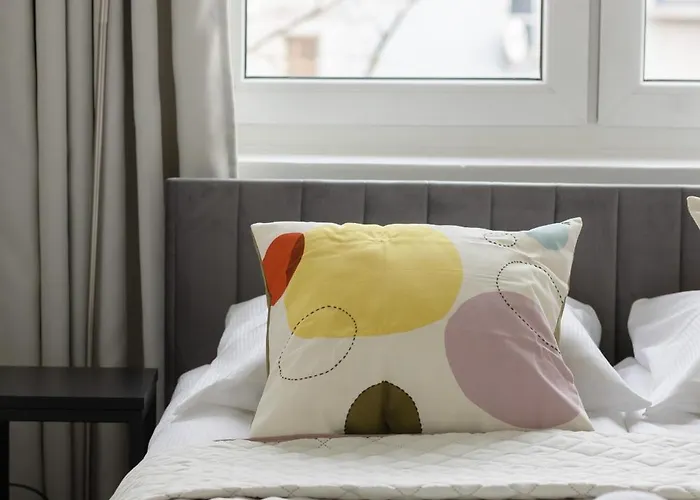 Elegant&Cozy Apartment Pańska by Noclegi Renters Warszawa, Polska