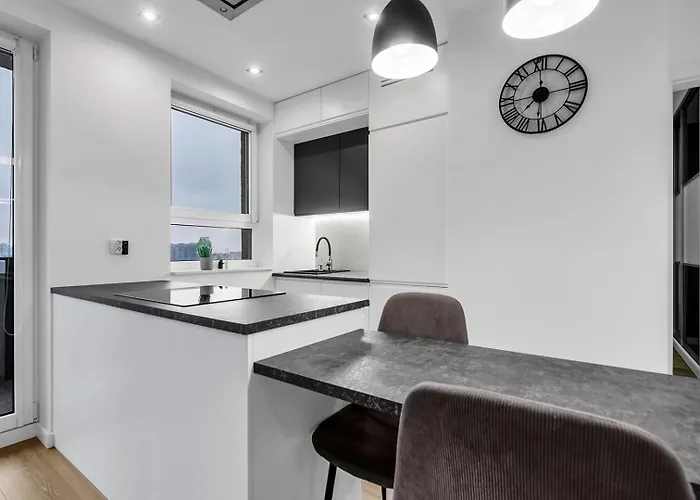 12Th Floor Wola Modern Apartment By Bookinghost Варшава, Польща