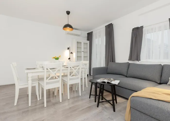 Apartments City Center By Noclegi Renters Warszawa, Polska