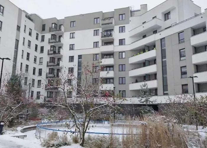 Apartament Lake Park Apartament With Free Parking Airport Netflix Warszawa, Polska