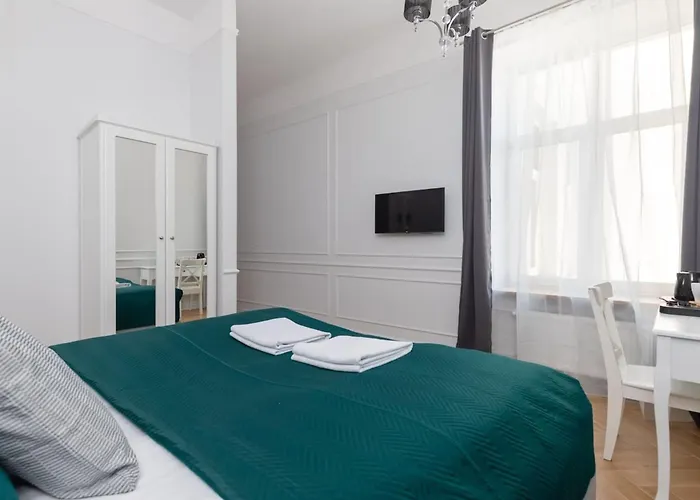 Lwowska 9 - Intimate & Comfortable Studio By Noclegi Renters Warschau, Polen