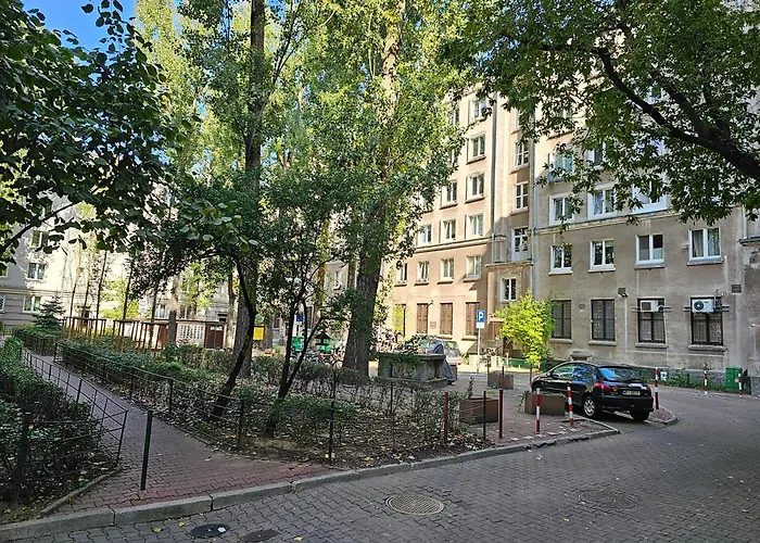 Apartament Dzielna Warszawa, Polska