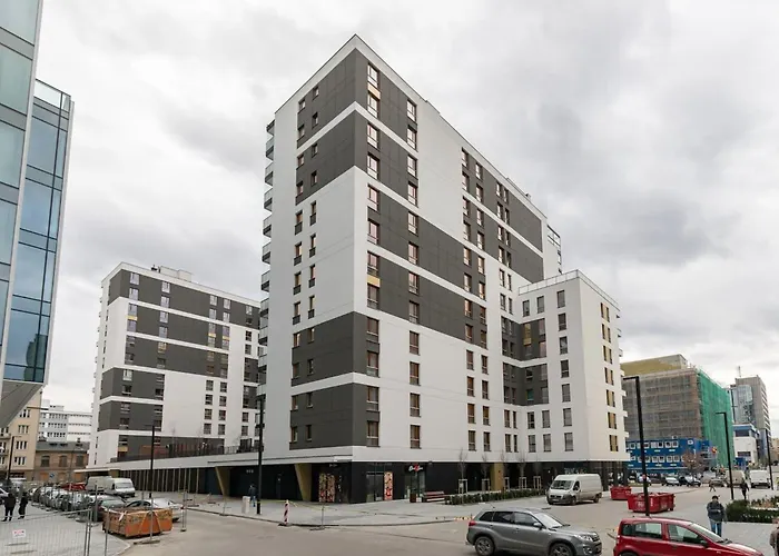 Karolkowa 28 - Prestigious Apartment With Balcony By Renters Prestige