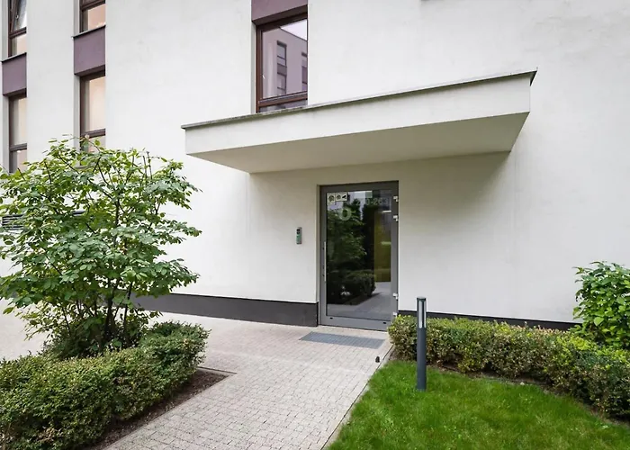 Burakowska 16 - Modern Apartment With Balcony Noclegi Renters Warszawa, Polska