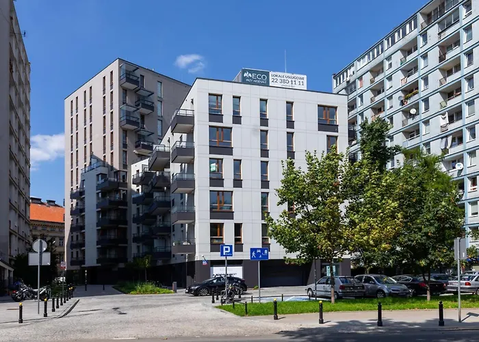 Aleja Solidarności 60B by Noclegi Renters
