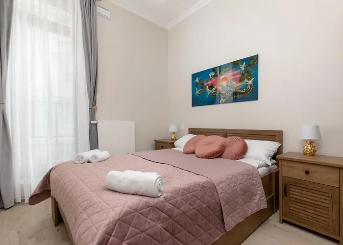 Aleja Solidarnosci 60B II By Noclegi Renters Warschau, Polen