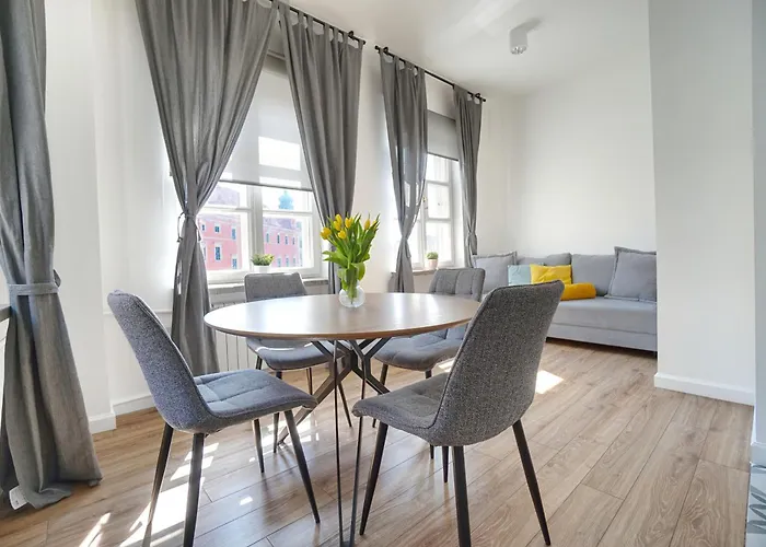 Warsaw Premium Apartments Castle Old Town, Polska