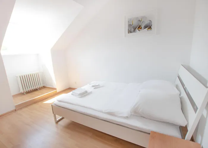Old Town Podwale Street Apartment. Great Location Варшава, Польща