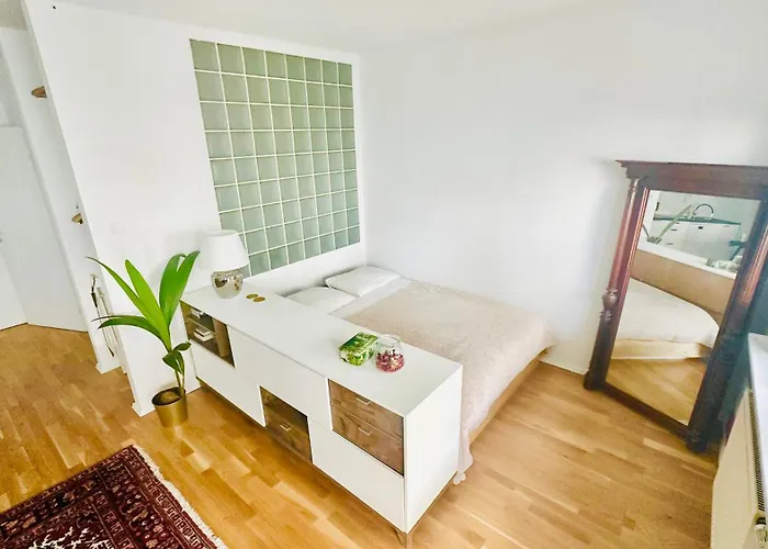 Metropolitan Apartment Warszawa, Polska
