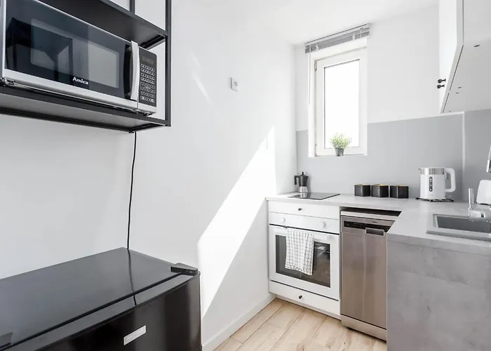 Apartament Enjoy! Śródmieście Nowogrodzka Warszawa, Polska