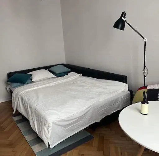 Апартаменти Flat In The Heart Of Варшава, Польща