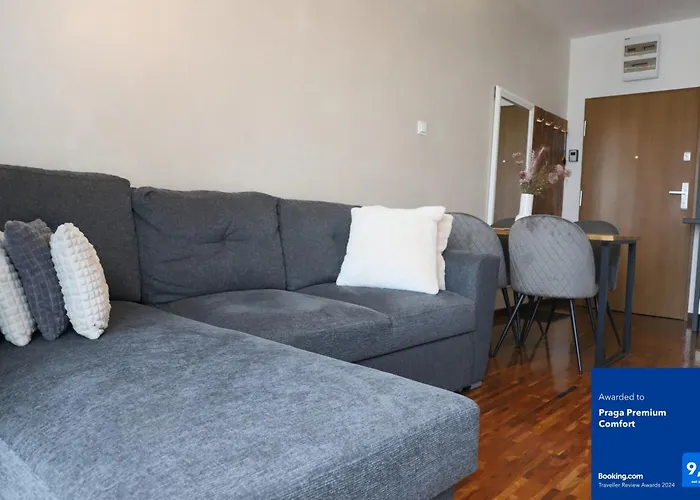 Praga Premium Comfort Na Wylacznosc Warschau, Polen