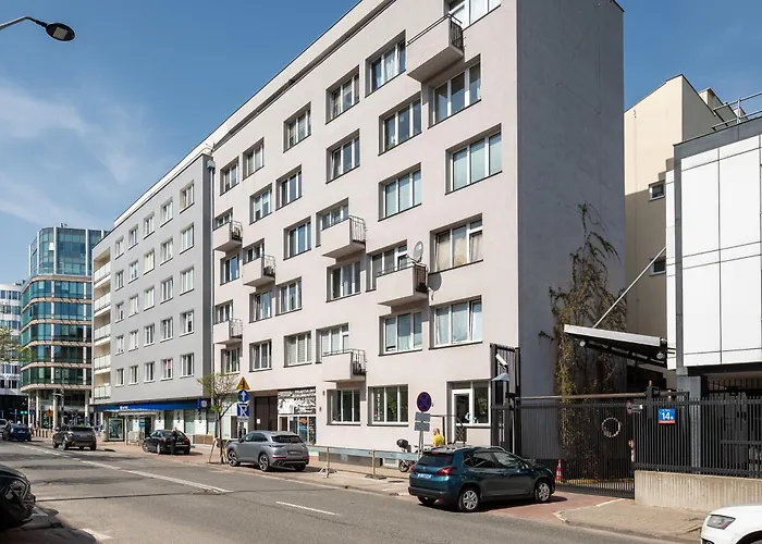 Piękna 2-Bedroom Apartment