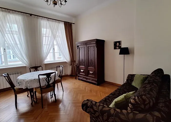 Elegant 3 Room At The Old Town - 70M2 - Up To 6 Sleeps Warsaw, Poland