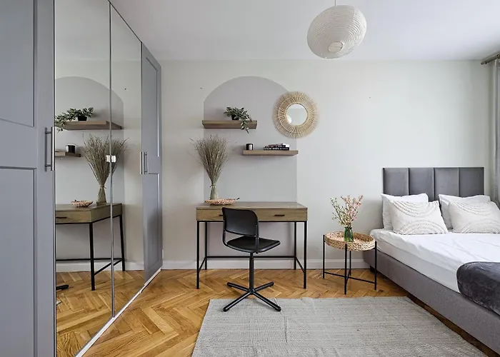 Little Home Apartments